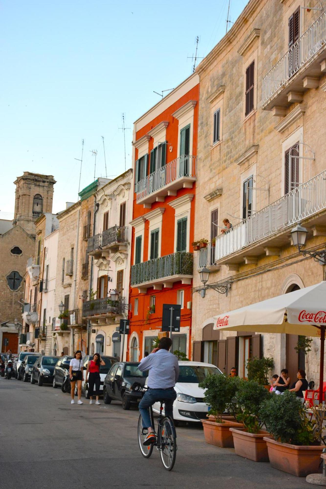 Casa Chloe - Vicino Al Porto E Basilica San Nicola Lejlighed Bari Eksteriør billede
