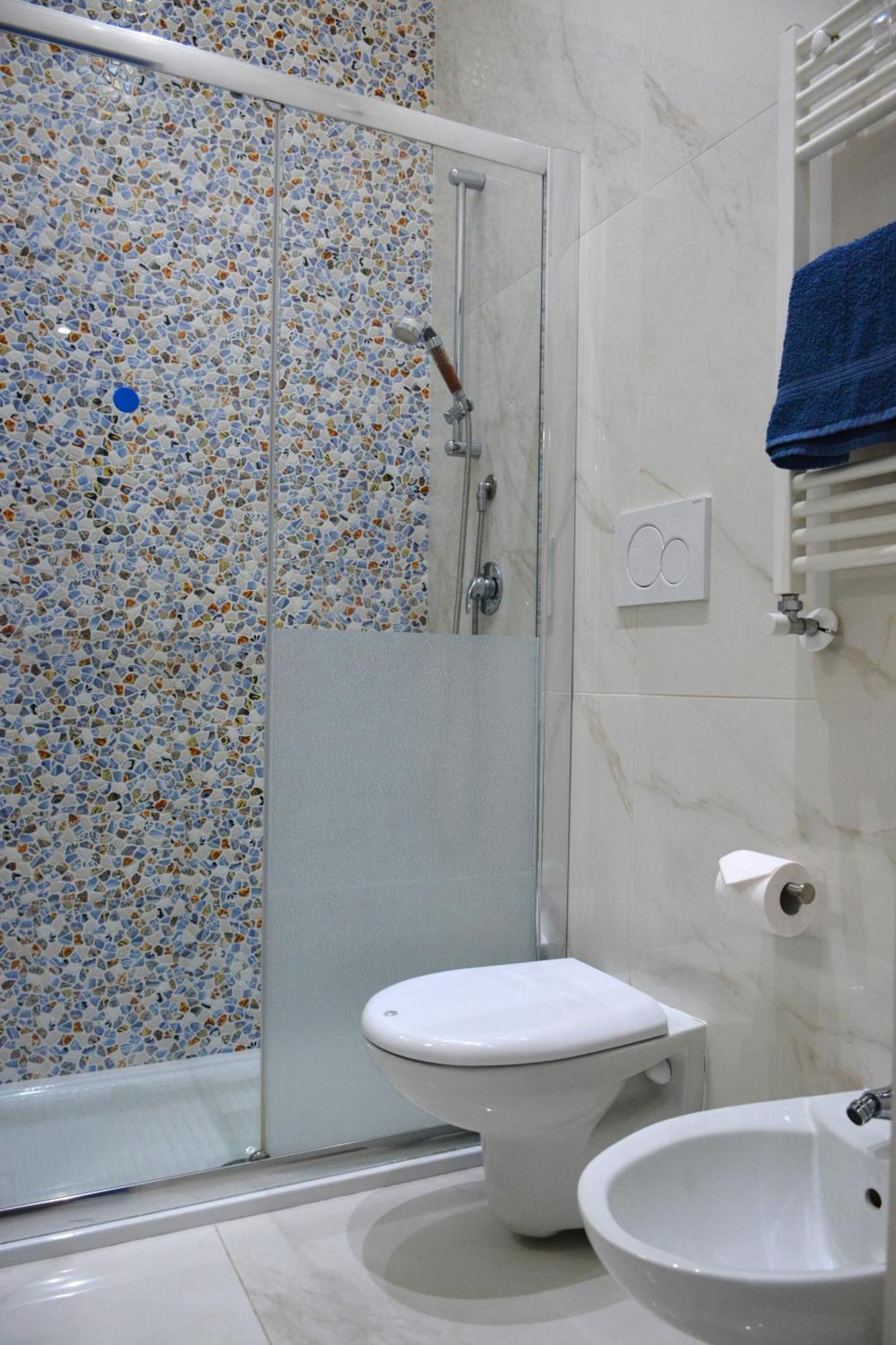 Casa Chloe - Vicino Al Porto E Basilica San Nicola Lejlighed Bari Eksteriør billede