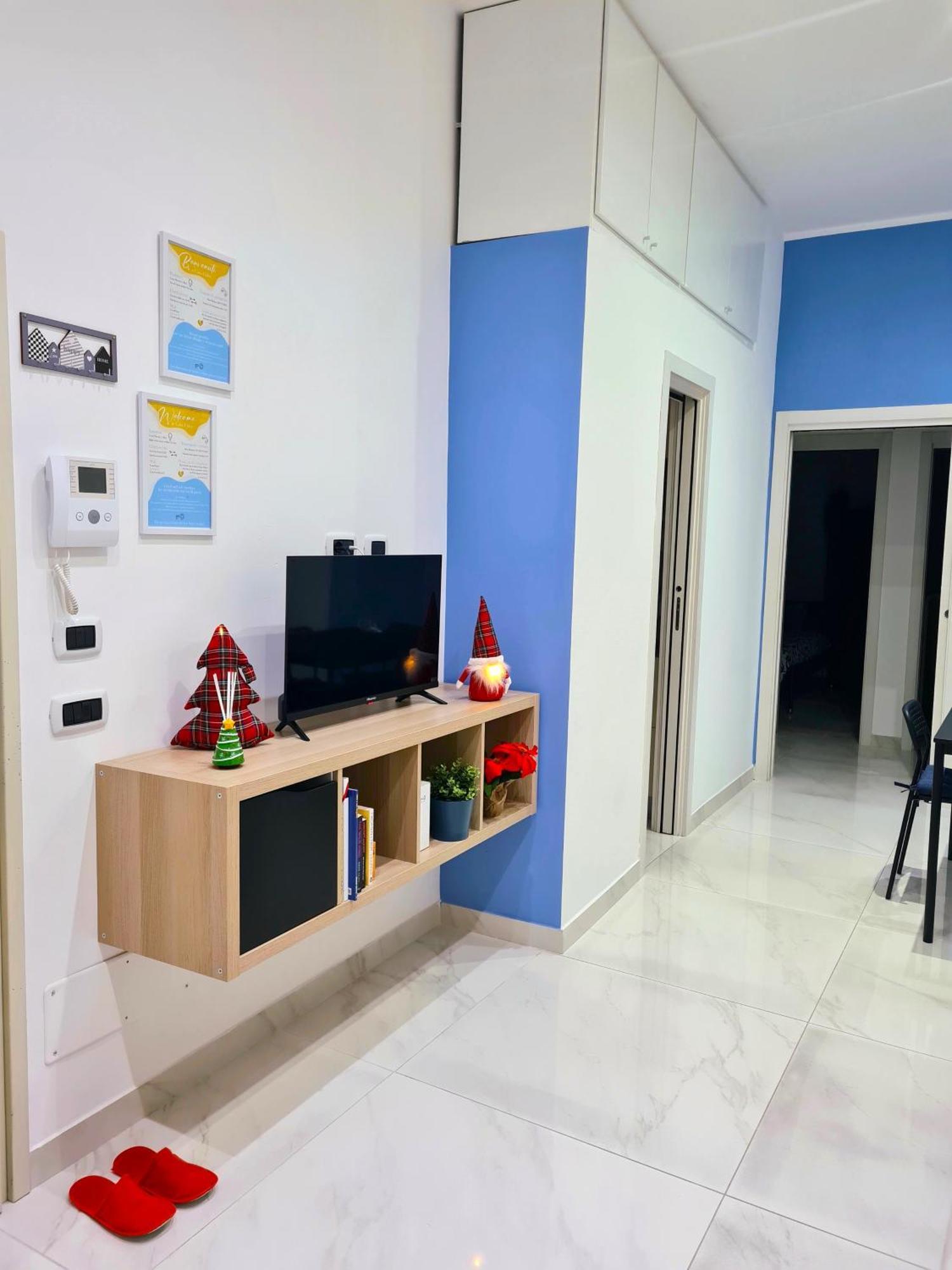 Casa Chloe - Vicino Al Porto E Basilica San Nicola Lejlighed Bari Eksteriør billede